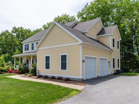 7 Shaker Ln, Walpole, MA 02081 photo 3