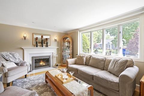 8 Barbara Rd, Danvers, MA 01923 photo 15