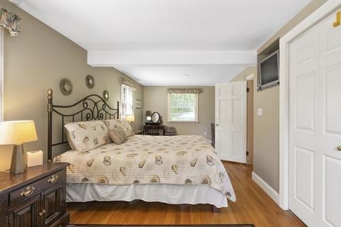 8 Barbara Rd, Danvers, MA 01923 photo 17