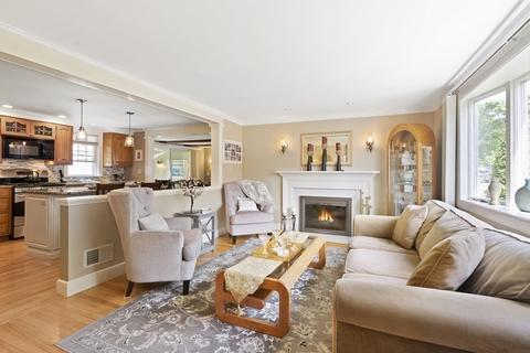 8 Barbara Rd, Danvers, MA 01923 photo 14