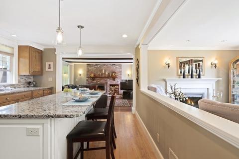 8 Barbara Rd, Danvers, MA 01923 photo 11