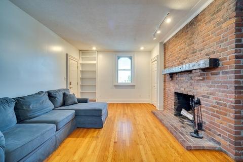 72 Temple St #4, Springfield, MA 01105 photo 5