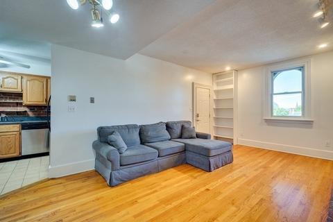 72 Temple St #4, Springfield, MA 01105 photo 7