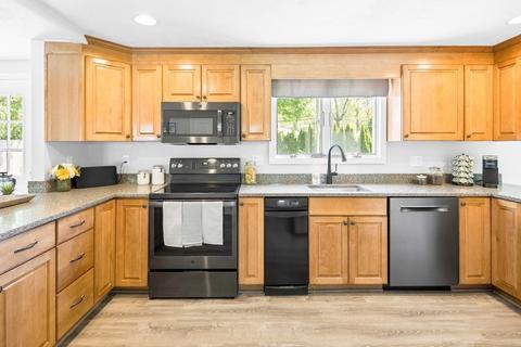 4 Mark Rd, Beverly, MA 01915 photo 10