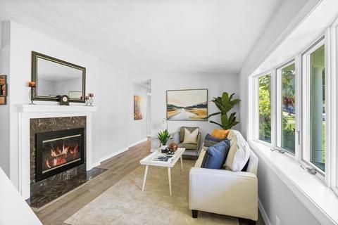4 Mark Rd, Beverly, MA 01915 photo 4