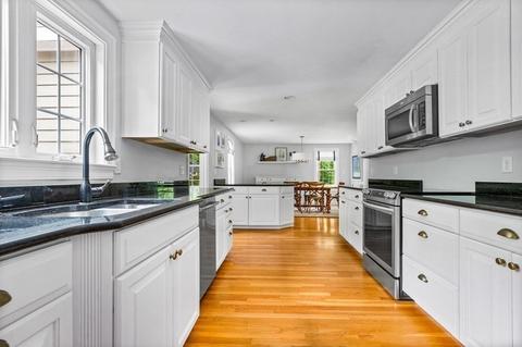 174 Cushing St, Hingham, MA 02043 photo 10