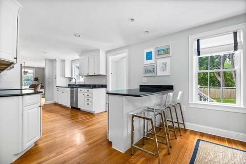 174 Cushing St, Hingham, MA 02043 photo 9