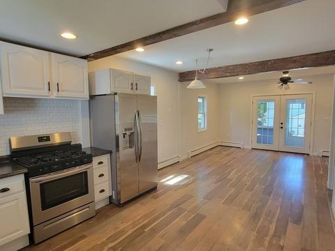 25 Acushnet Ave, Worcester, MA 01606 photo 6