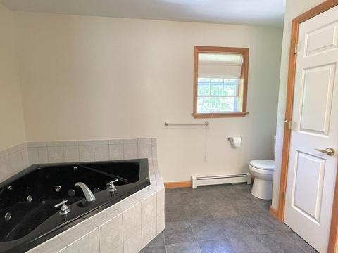 1989 Greenwich Rd, Hardwick, MA 01082 photo 22