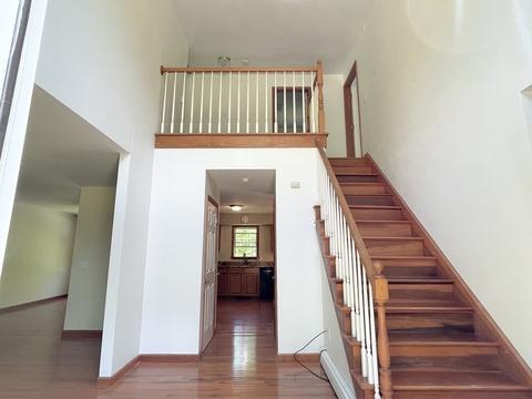 1989 Greenwich Rd, Hardwick, MA 01082 photo 2