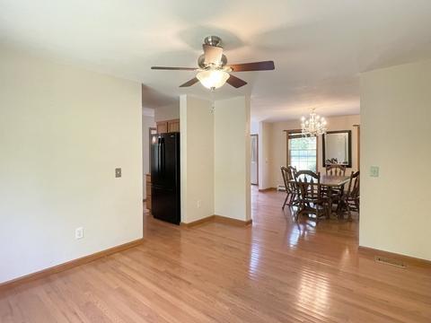 1989 Greenwich Rd, Hardwick, MA 01082 photo 10