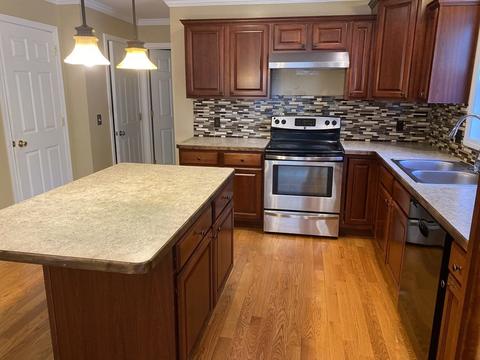 15 Marchioness Rd, Springfield, MA 01129 photo 8