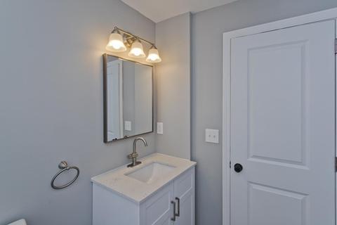 47 Olive St, Springfield, MA 01109 photo 21