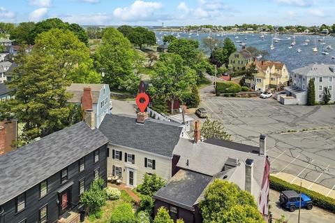 10 Lee St, Marblehead, MA 01945 photo 2