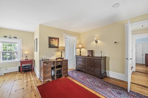 10 Lee St, Marblehead, MA 01945 photo 20