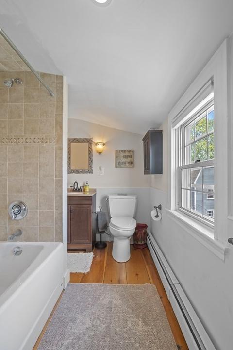 10 Lee St, Marblehead, MA 01945 photo 23