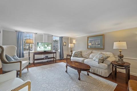 10 Lee St, Marblehead, MA 01945 photo 8