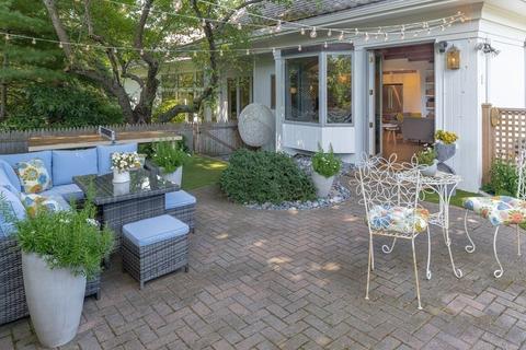4 Wallingford Rd, Marblehead, MA 01945 photo 28