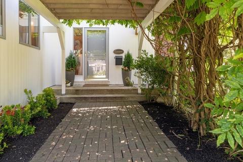 4 Wallingford Rd, Marblehead, MA 01945 photo 4