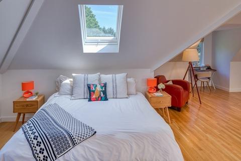 4 Wallingford Rd, Marblehead, MA 01945 photo 19