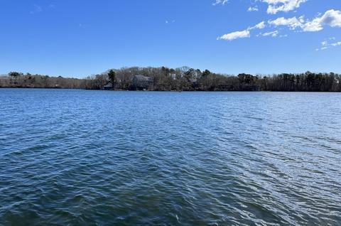 52 Hemlock Dr, Mashpee, MA 02649 photo 1