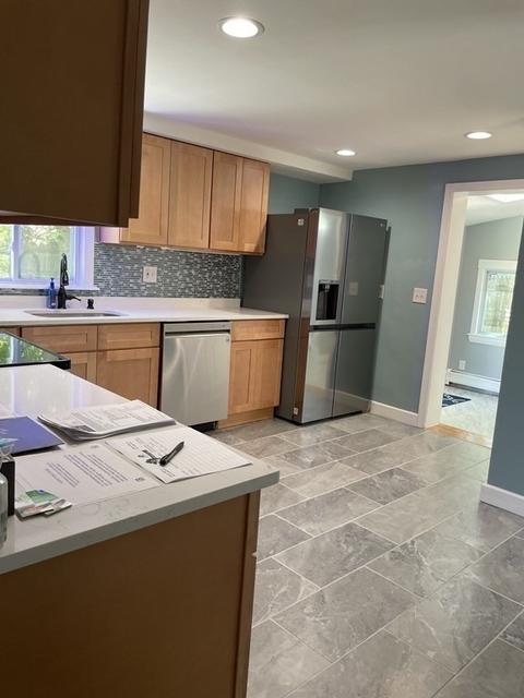 18 Dunham Rd, Beverly, MA 01915 photo 9