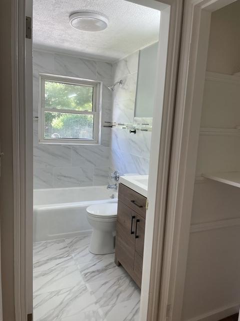 18 Dunham Rd, Beverly, MA 01915 photo 11