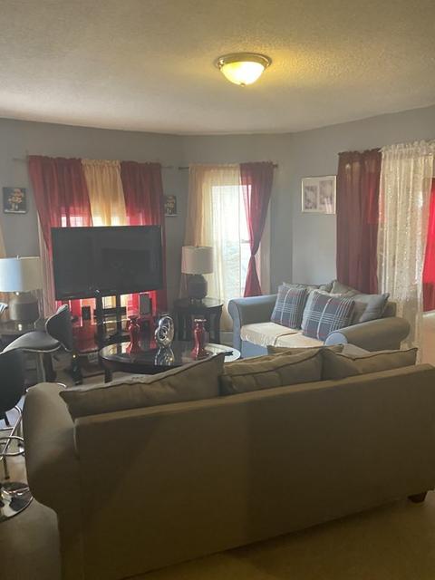 514 Chestnut St, Springfield, MA 01107 photo 11