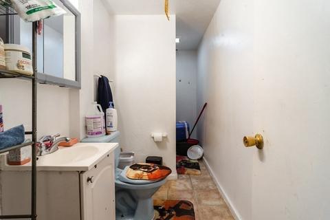 94 Eastern Ave, Worcester, MA 01605 photo 32