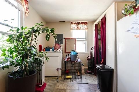 94 Eastern Ave, Worcester, MA 01605 photo 12