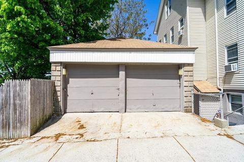 94 Eastern Ave, Worcester, MA 01605 photo 3