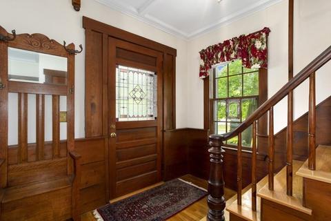 242 High St, Reading, MA 01867 photo 5
