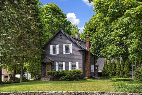242 High St, Reading, MA 01867 photo 1