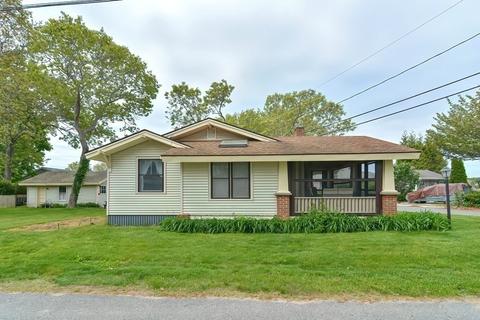 17 Algelo Ave, Wareham, MA 02571 photo 2