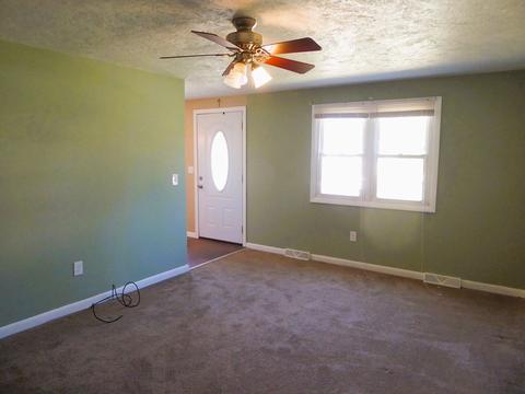 7 Garrity St, Chicopee, MA 01020 photo 7