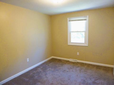 7 Garrity St, Chicopee, MA 01020 photo 16