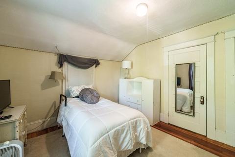87 Warrenton St, Springfield, MA 01109 photo 26