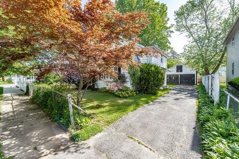 87 Warrenton St, Springfield, MA 01109 photo 2
