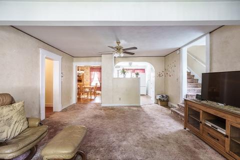 87 Warrenton St, Springfield, MA 01109 photo 12