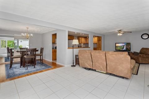 5 Beeman Rd, Peabody, MA 01960 photo 9