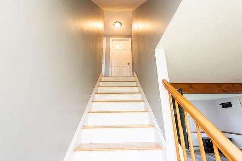 19 Marsh Ave, Beverly, MA 01915 photo 8