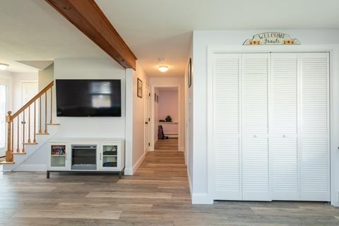 19 Marsh Ave, Beverly, MA 01915 photo 27