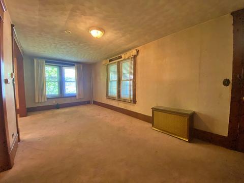 377 Parker St, Springfield, MA 01129 photo 9
