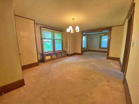377 Parker St, Springfield, MA 01129 photo 6