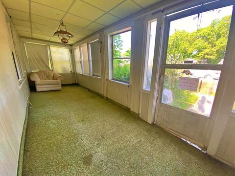 377 Parker St, Springfield, MA 01129 photo 10