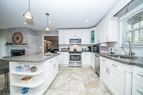 40 Cedar Hill Dr, Acushnet, MA 02743 photo 23