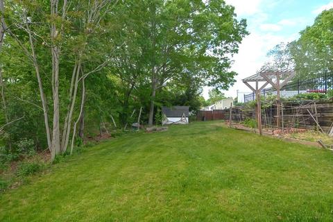 20 Hugo Ter, Webster, MA 01570 photo 40