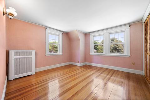 335 Summer Ave, Reading, MA 01867 photo 17