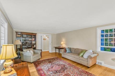 16 Northgate, Wellesley, MA 02482 photo 6