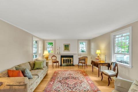 16 Northgate, Wellesley, MA 02482 photo 5